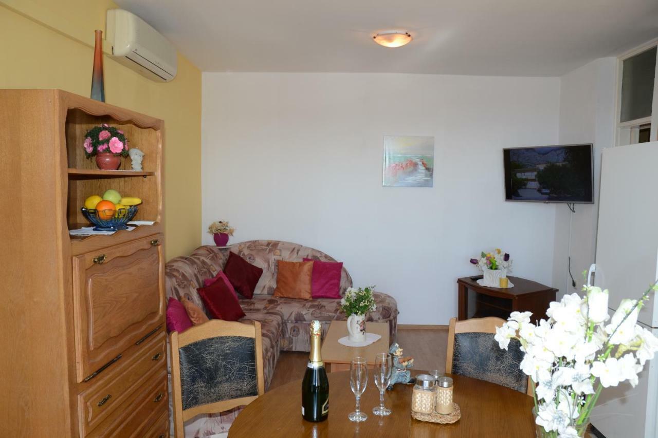 Apartment Alenka Makarska Luaran gambar